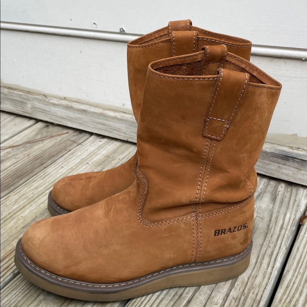 Brazos Men’s Wellington Wedge Sole Pull-On Leather Work Boots Size 8 Slip Resist